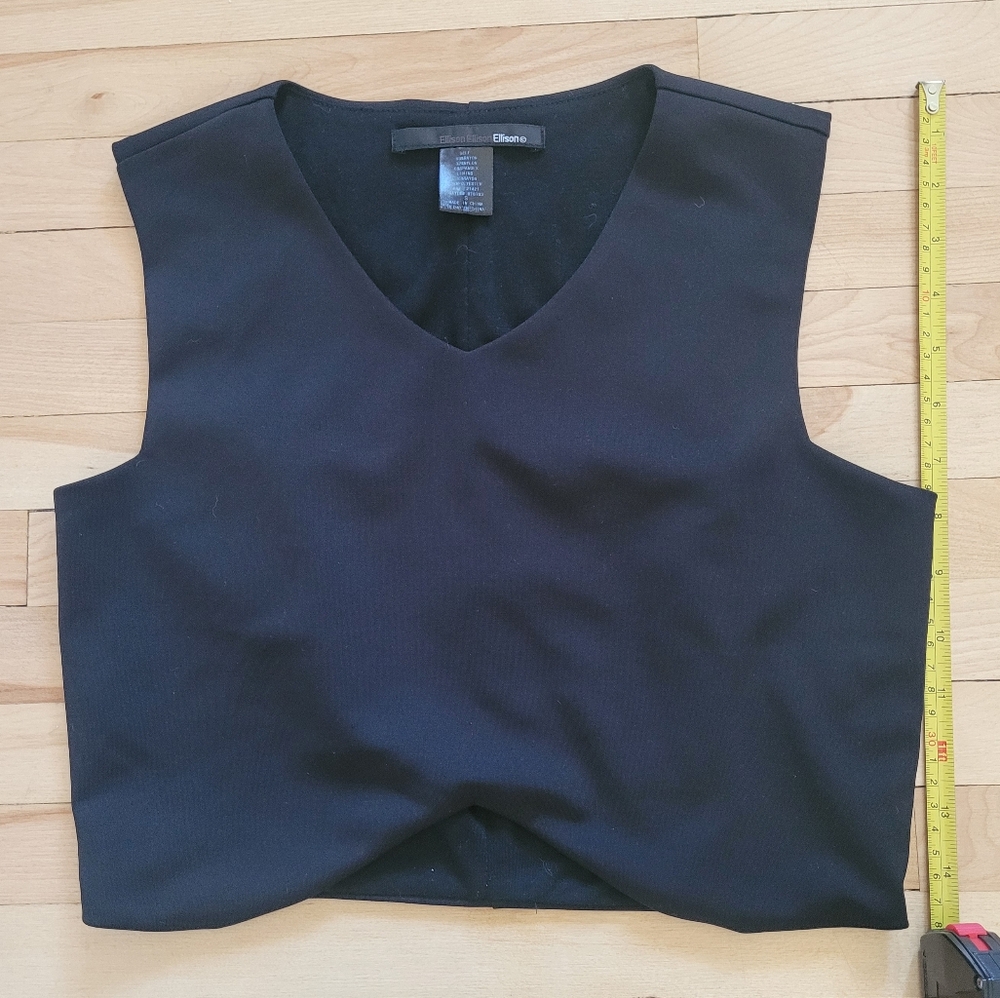 Ellison Crop Top - Picture 5 of 5